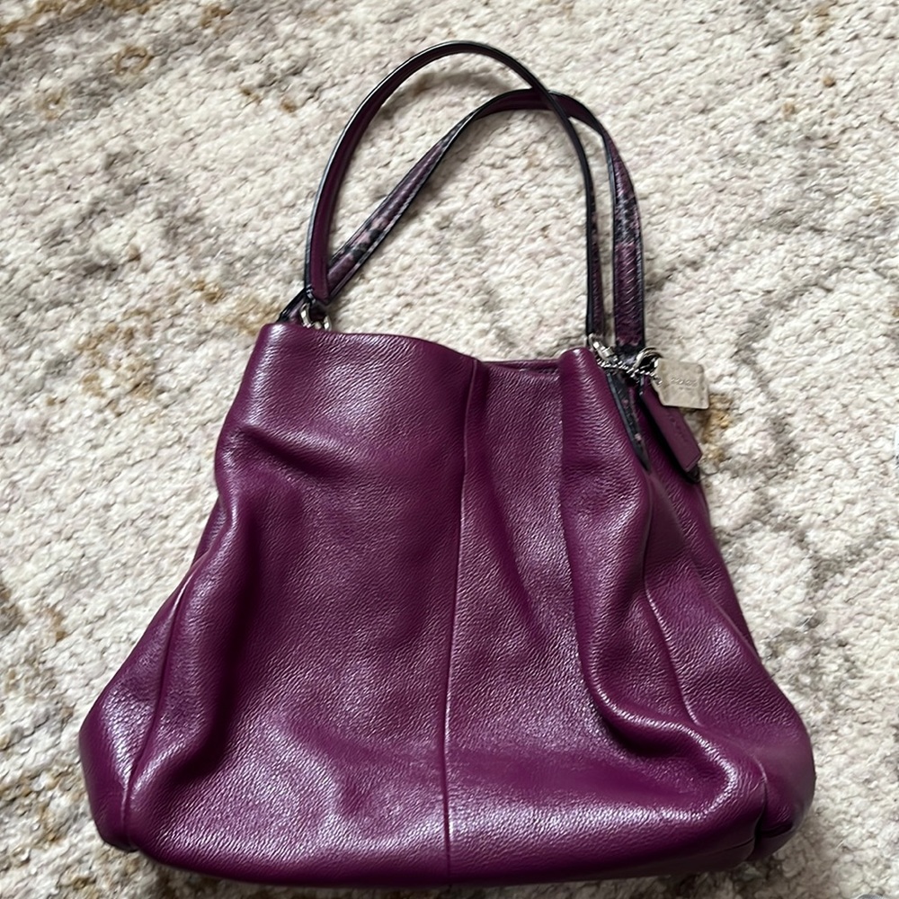 Coach shoulder bag